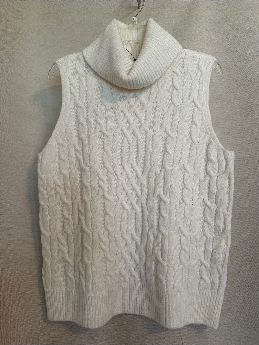 Sleeveless Cable Knit Turtleneck Sweater Vest - Off White